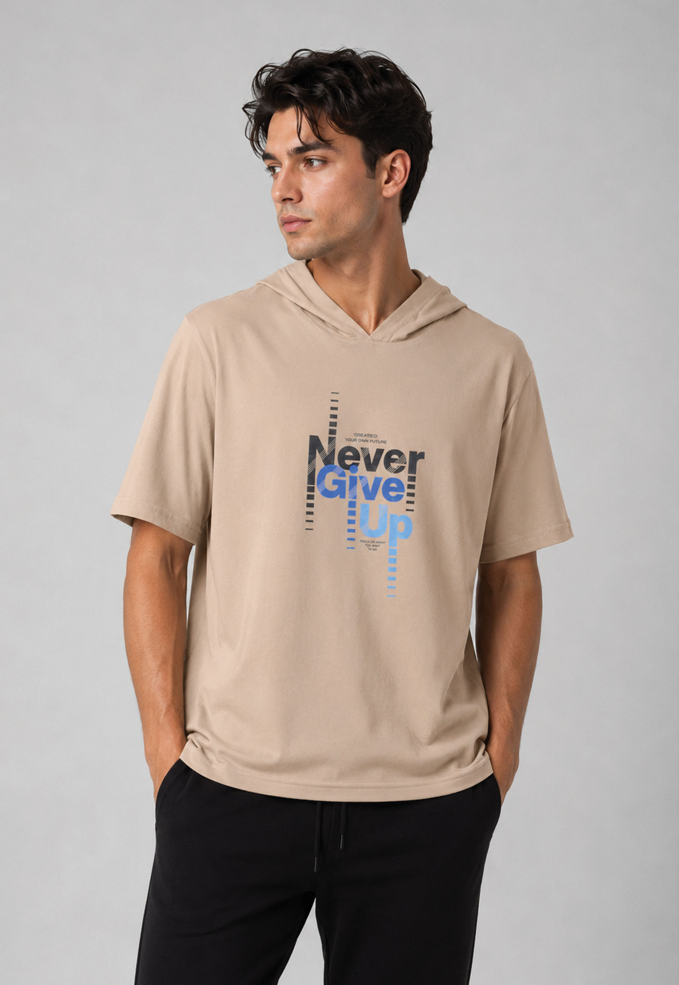 تیشرت کلاهدار مردانه طرح NEVER GIVE UP